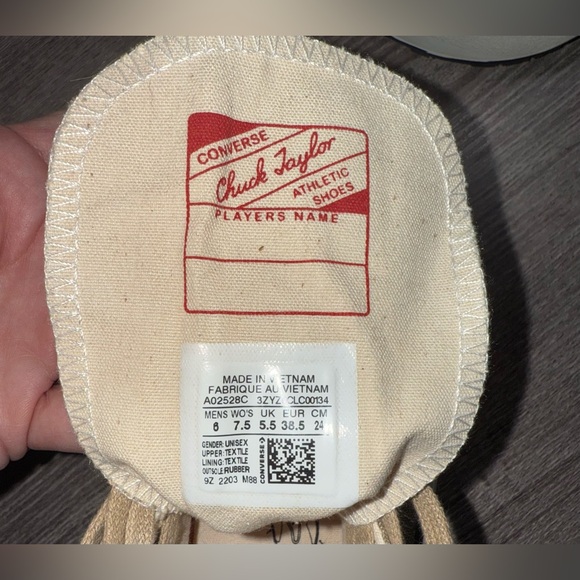 CONVERSE Chuck 70 AT-CX Hi Canvas Sandalwood  unisex W 7.5 / M 6 ✨ - Picture 8 of 11